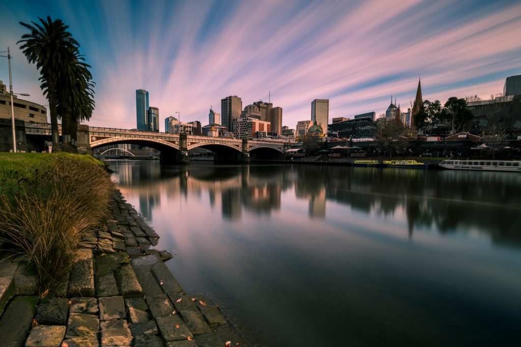 melbourne city and yarra river at sunrise